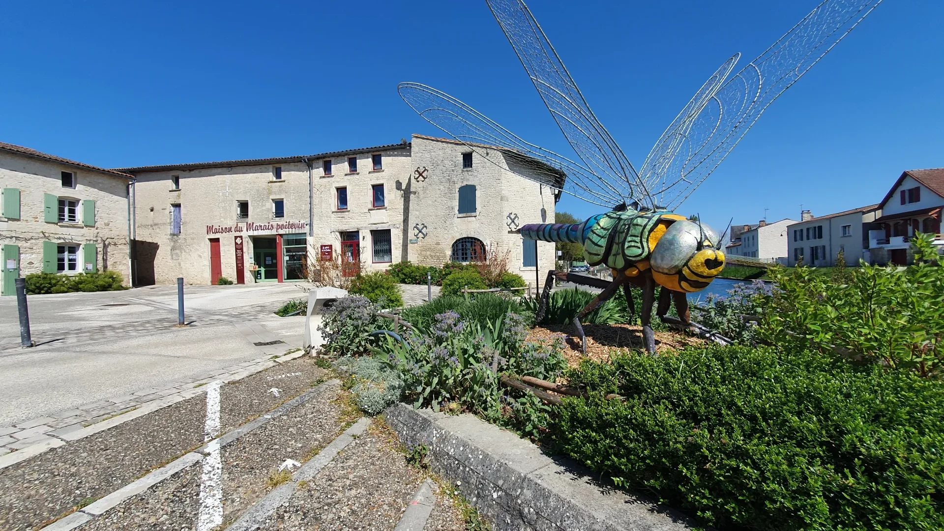 Petites Cit s de Caract re Niort Marais Poitevin Tourisme