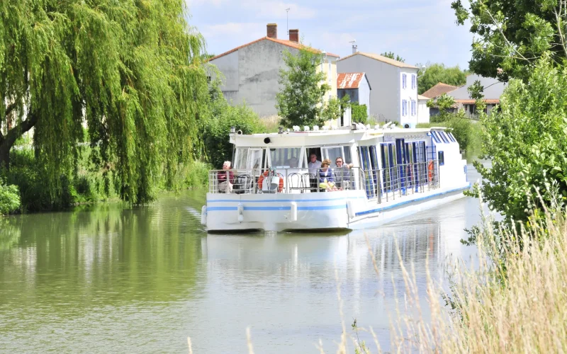 Asinerie & Croisière déjeuner